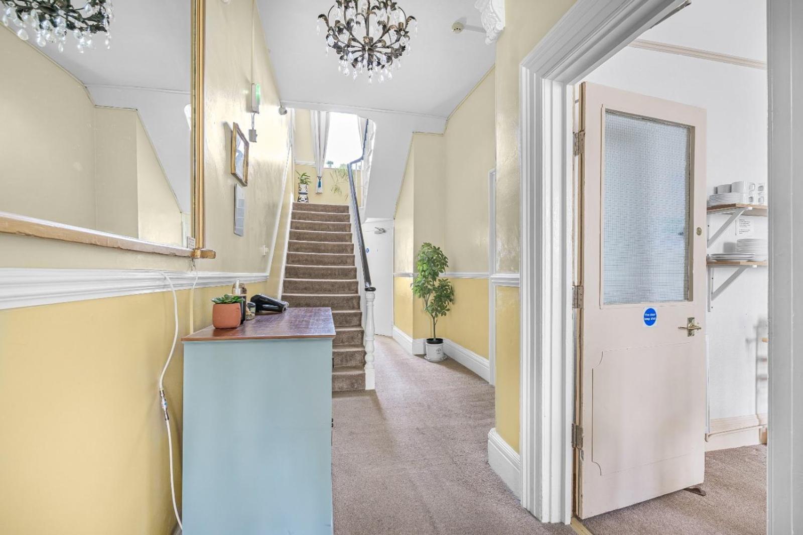 Summerlands Guest House Torquay Exterior photo
